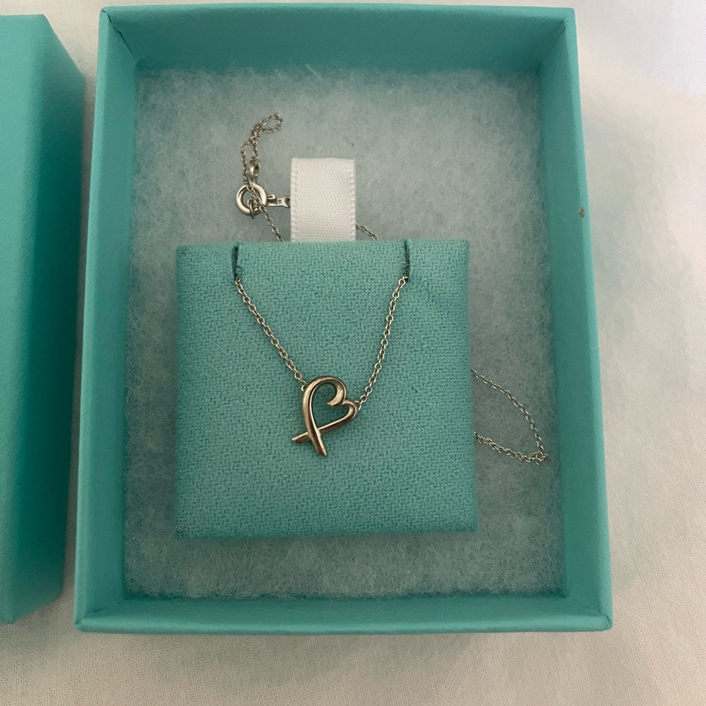 Tiffany Paloma Picasso Loving Heart Pendant necklace